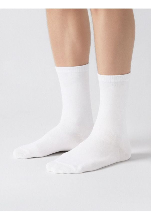 Sinsay - Skarpetki basic 5 pack - biały. Kolor: biały