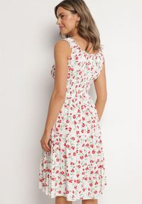 Born2be - Biało-Czerwona Sukienka Rozkloszowana na Ramiączkach w Kwiaty Tallio. Okazja: na co dzień, na imprezę, na spacer. Kolor: biały. Materiał: jeans. Długość rękawa: na ramiączkach. Wzór: kwiaty. Typ sukienki: proste, rozkloszowane. Styl: klasyczny, casual, elegancki #6