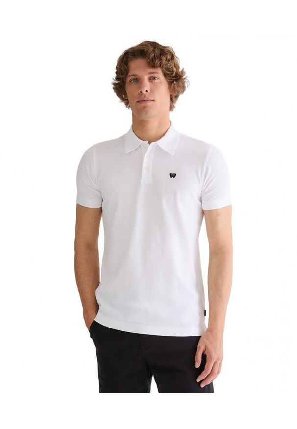 Wrangler - MĘSKA KOSZULKA WRANGLER POLO SHIRT BRIGHT WHITE 112378480. Typ kołnierza: polo