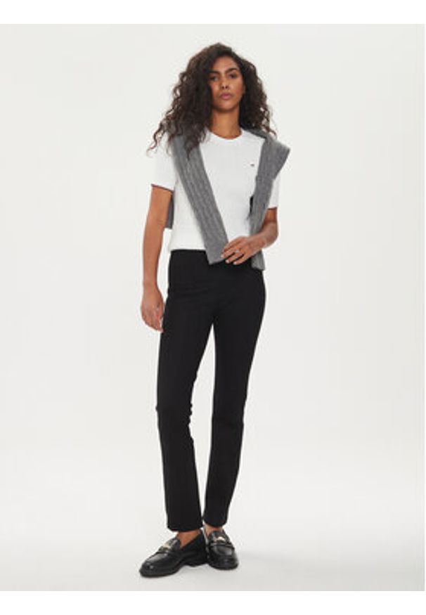 TOMMY HILFIGER - Tommy Hilfiger Spodnie materiałowe Elevated WW0WW39721 Czarny Slim Fit. Kolor: czarny. Materiał: wiskoza