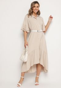 Born2be - Beżowa Sukienka Koszulowa z Ozdobną Falbanką Daviravie. Okazja: na co dzień. Kolor: beżowy. Typ sukienki: koszulowe. Styl: klasyczny, casual, elegancki #5