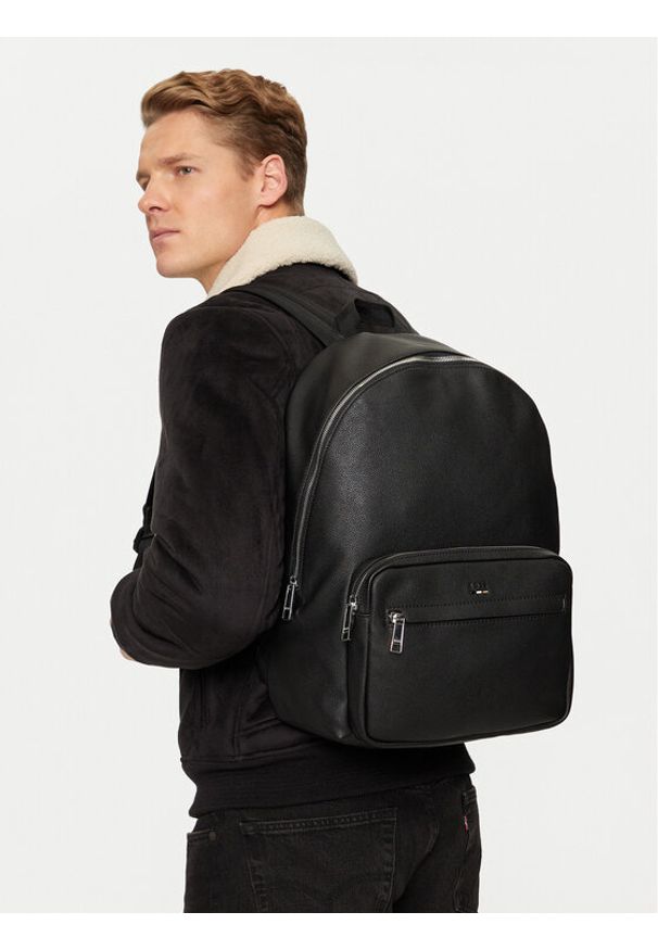 BOSS Plecak Ray 50536499 Czarny. Kolor: czarny. Materiał: skóra