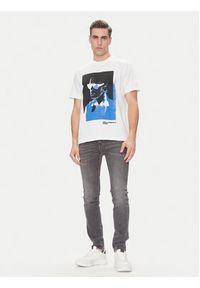 Karl Lagerfeld - KARL LAGERFELD T-Shirt A2M17036 Biały Regular Fit. Typ kołnierza: dekolt w karo. Kolor: biały. Materiał: bawełna #3