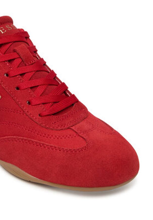 Guess Sneakersy FLPGAB SUE12 Czerwony. Kolor: czerwony. Materiał: skóra, zamsz