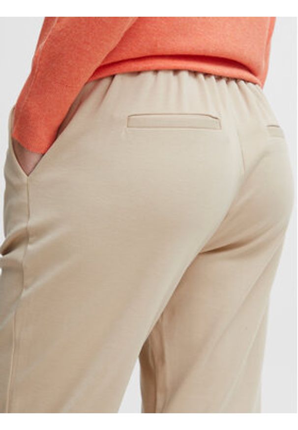 b.young Chinosy 20812848 Beżowy Slim Fit. Kolor: beżowy. Materiał: syntetyk