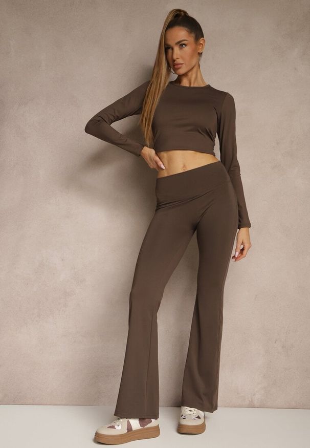 Renee - Brązowe Legginsy Dzwony High Waist Orruvana. Stan: podwyższony. Kolor: brązowy. Materiał: tkanina