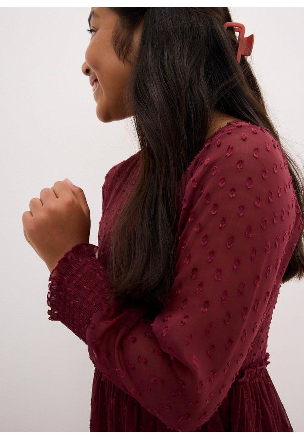 bonprix - Sukienka szyfonowa. Kolor: czerwony. Materiał: szyfon