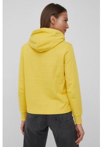 Calvin Klein Jeans bluza bawełniana J20J218103.PPYY damska kolor żółty z kapturem z nadrukiem. Okazja: na co dzień. Typ kołnierza: kaptur. Kolor: żółty. Materiał: bawełna. Długość rękawa: długi rękaw. Długość: długie. Wzór: nadruk. Styl: casual #4