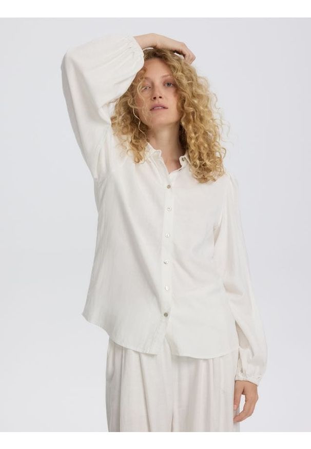 Reserved - Koszula z dodatkiem lnu - złamana biel. Materiał: len