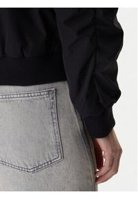 Vero Moda Kurtka przejściowa 10338783 Czarny Regular Fit. Kolor: czarny. Materiał: syntetyk #6