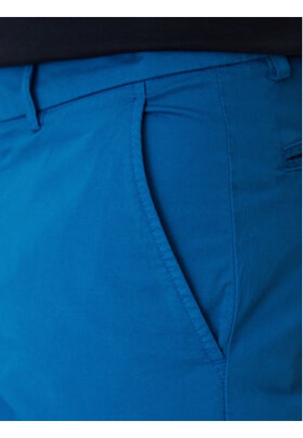Hechter Paris Szorty materiałowe 26664 151365 Niebieski Regular Fit. Kolor: niebieski. Materiał: bawełna