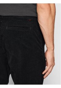 Lee Spodnie materiałowe L70RQE01 112140704 Czarny Tapered Fit. Kolor: czarny. Materiał: bawełna #3