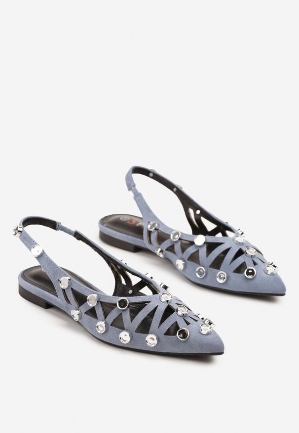 Renee - Niebieskie Sandały Ażurowe Typu Slingback Ozdobione Aplikacjami Lisanorea. Okazja: na spotkanie biznesowe. Kolor: niebieski. Wzór: ażurowy, aplikacja. Sezon: lato. Styl: elegancki, biznesowy