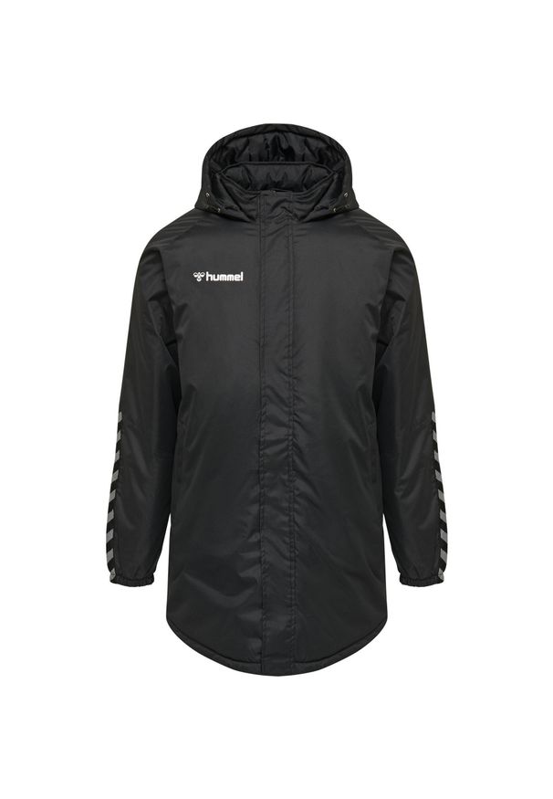 Hummel - Kurtka dziecięca ocieplana HUMMEL hmlAuthentic Kids Bench Jacket. Kolor: czarny, biały, wielokolorowy. Sport: piłka nożna