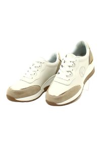 Sportowe buty damskie wiązane Filippo DP4660/23 WH BE białe. Okazja: na co dzień. Kolor: biały. Materiał: skóra. Obcas: na obcasie. Wysokość obcasa: średni #6