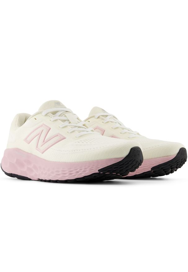 Buty damskie New Balance Fresh Foam Evoz v4 WEVOZLC4 – beżowe. Okazja: na co dzień. Kolor: beżowy. Materiał: syntetyk, materiał, guma. Szerokość cholewki: normalna. Sport: fitness