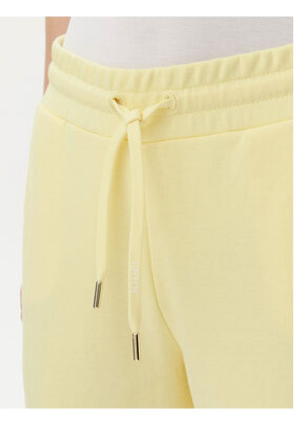 JOOP! Spodnie dresowe 58 JW232JE244 30036522 Żółty Regular Fit. Kolor: żółty. Materiał: syntetyk, bawełna