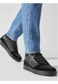 Emporio Armani Sneakersy X4Z129 XR071 00002 Czarny. Kolor: czarny