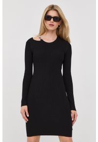 MICHAEL Michael Kors sukienka kolor czarny mini dopasowana. Kolor: czarny. Materiał: materiał, wiskoza. Długość rękawa: długi rękaw. Typ sukienki: dopasowane. Długość: mini