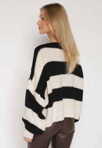 Born2be - Czarny Wiązany Kardigan Oversize w Paski z Dodatkiem Wełny i Wiskozy Retire. Kolor: czarny. Materiał: wełna, wiskoza. Wzór: paski #4