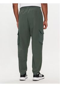 Adidas - adidas Spodnie dresowe City Escape Premium IN3699 Zielony Regular Fit. Kolor: zielony. Materiał: syntetyk #3