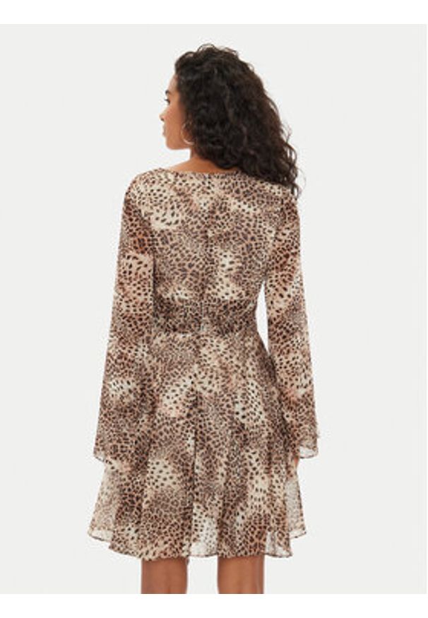 Guess Sukienka codzienna W4YK29 WDW82 Kolorowy Regular Fit. Okazja: na co dzień. Materiał: syntetyk. Wzór: kolorowy. Typ sukienki: proste. Styl: casual