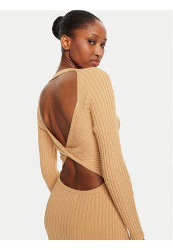 BARDOT Sukienka dzianinowa 59510DB Żółty Slim Fit. Kolor: żółty. Materiał: syntetyk