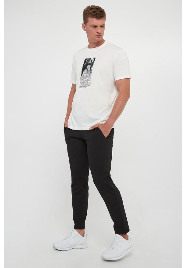 Armani Exchange - T-shirt męski z nadrukiem ARMANI EXCHANGE. Wzór: nadruk