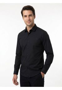 Delikatnie Taliowana Koszula Męska - Victorio - Czarna (Satynowana). Kolor: czarny. Materiał: poliester, elastan, bawełna. Styl: elegancki #7