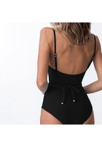 Intica - Jednoczęściowy strój kąpielowy taliowany na plażę Willa. Kolor: niebieski. Materiał: materiał #4