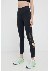 New Balance Spodnie damskie kolor czarny gładkie. Kolor: czarny. Materiał: dzianina, materiał. Wzór: gładki
