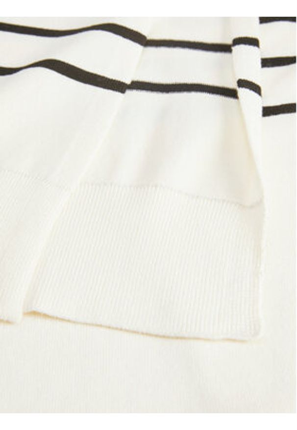JJXX Sukienka dzianinowa Layla 12269784 Écru Regular Fit. Materiał: wiskoza