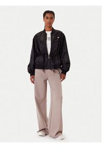 Guess Kurtka przejściowa V5YL11 WHFU0 Czarny Regular Fit. Kolor: czarny. Materiał: syntetyk #2