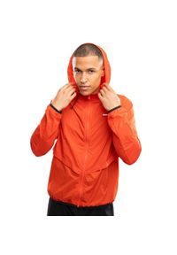 SIROKO - Męska kurtka wiatrówka do biegania Fitness Siroko Bund Brick. Kolor: czerwony. Materiał: materiał #1