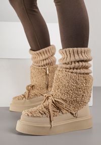Born2be - Ciemnobeżowe Śniegowce Ozdobione Futerkiem w Stylu Baranka Allero. Okazja: na co dzień. Kolor: beżowy. Materiał: futro. Wzór: aplikacja. Styl: casual, klasyczny