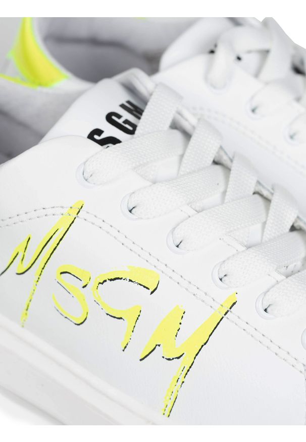 MSGM Sneakersy | 2842MDS1708 | Kobieta | Biały. Kolor: biały. Materiał: skóra. Wzór: nadruk