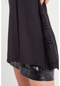 Twinset Milano - TOP TWINSET ACTITUDE. Materiał: koronka, bawełna. Długość rękawa: krótki rękaw. Długość: krótkie. Wzór: koronka, gładki #3