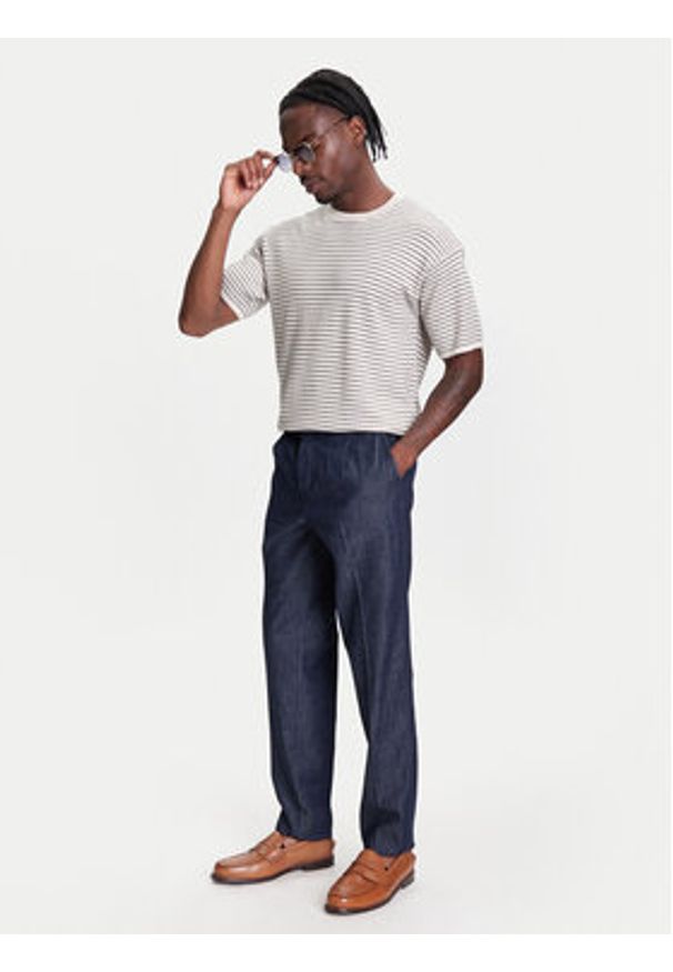 United Colors of Benetton - United Colors Of Benetton Spodnie materiałowe 40QFUF05J Granatowy Slim Fit. Kolor: niebieski. Materiał: bawełna
