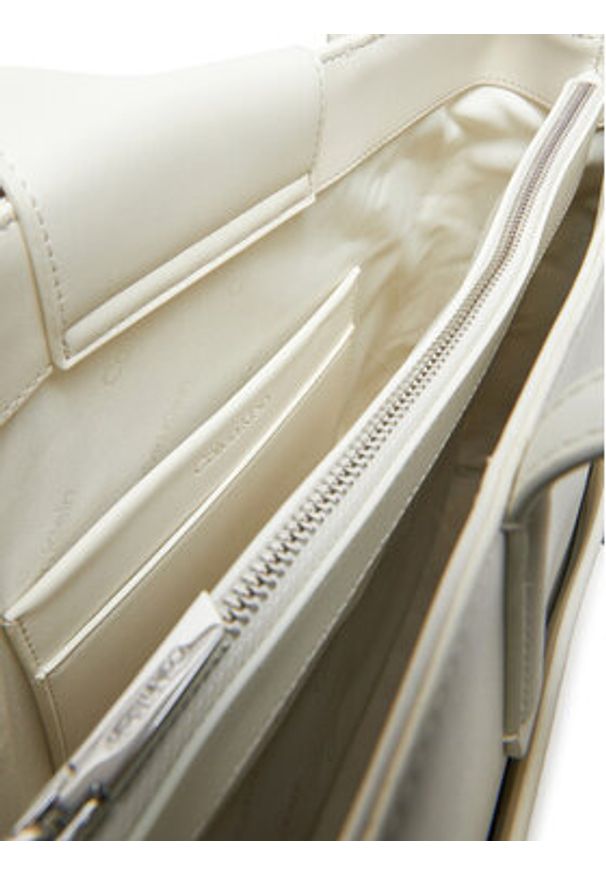 Calvin Klein Torebka Ck Must Medium Shopper W/Pocket K60K613019 Écru. Materiał: skórzane