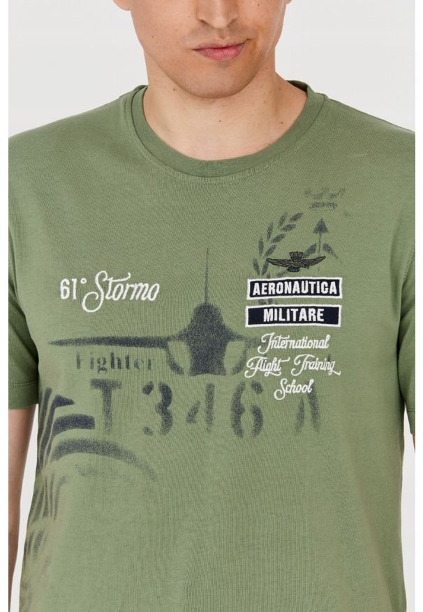 Aeronautica Militare - AERONAUTICA MILITARE Zielony t-shirt męski. Kolor: zielony. Długość rękawa: krótki rękaw. Długość: krótkie. Wzór: haft