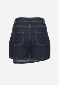 Born2be - Granatowe Jeansowe Spódnico-Szorty o Asymetrycznym Kroju z Ozdobnymi Przeszyciami Lisarennea. Okazja: na co dzień. Kolor: niebieski. Materiał: jeans. Styl: sportowy, elegancki, casual #5