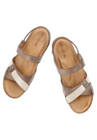 Brązowe Sandały Wasak Mode Obuwie Damskie. Okazja: na co dzień. Zapięcie: rzepy. Kolor: brązowy. Materiał: skóra, materiał. Sezon: lato. Styl: casual #5