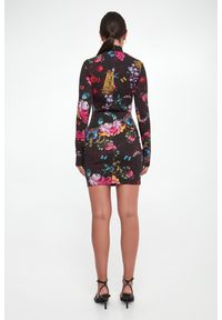 Versace Jeans Couture - Sukienka mini we wzór VERSACE JEANS COUTURE. Długość: mini #4