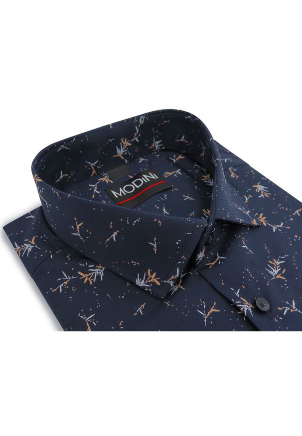 Modini - Granatowa koszula męska w biało-beżowe listki/gałązki Y49. Kolor: wielokolorowy, biały, beżowy, niebieski. Materiał: bawełna, poliester, tkanina. Długość: długie