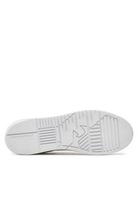 Emporio Armani Sneakersy X3X024 XR127 C682 Biały. Kolor: biały