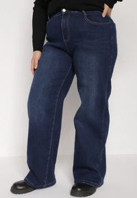 Born2be - Granatowe Ocieplane Jeansy o Szerokim Kroju z Bawełną i Wysokim Stanem Mevidia. Okazja: na co dzień. Stan: podwyższony. Kolor: niebieski. Styl: klasyczny, casual, elegancki #1