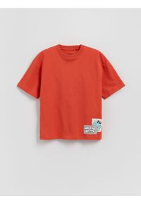 Reserved - Bawełniany t-shirt z nadrukiem - czerwony. Kolor: czerwony. Materiał: bawełna. Wzór: nadruk