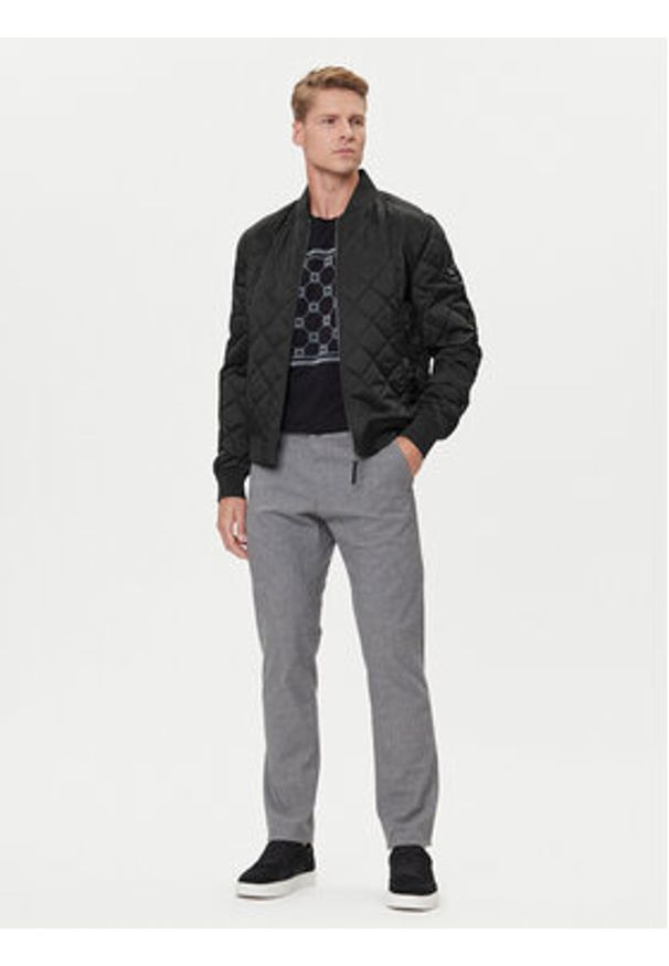 JOOP! Kurtka bomber 17 JO-330Adams 30047548 Czarny Regular Fit. Kolor: czarny. Materiał: syntetyk