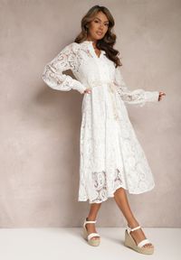 Renee - Biała Koronkowa Sukienka Midi z Ozdobnym Wiązaniem Camaela. Kolor: biały. Materiał: koronka. Długość rękawa: na ramiączkach. Długość: midi