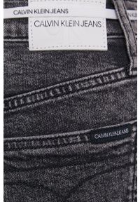 Calvin Klein Jeans Szorty jeansowe damskie kolor szary gładkie high waist. Okazja: na co dzień. Stan: podwyższony. Kolor: szary. Wzór: gładki. Styl: casual #3